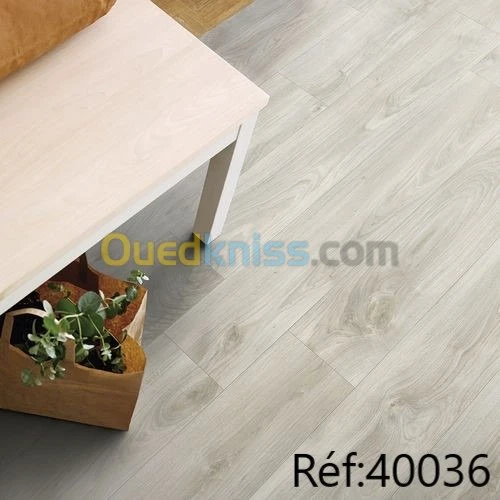 parquet bois stratifié et PVC
