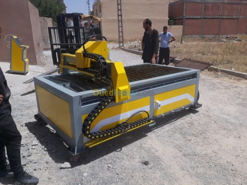 صناعة الماكينات الرقمية