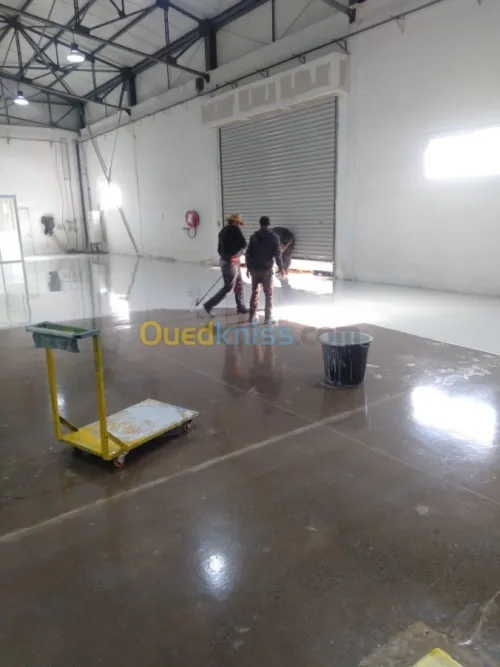 Revêtement de sol industriel en epoxy 