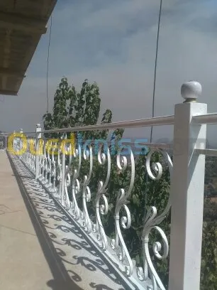   travaux de menuiserie métallique