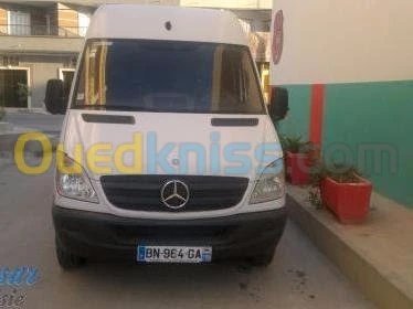 نقل البضائع عل كل المسافة 