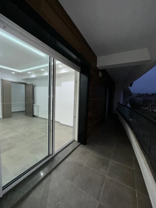 Location Appartement F4 Alger Hydra