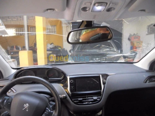 Réparation de tableaux de bord 