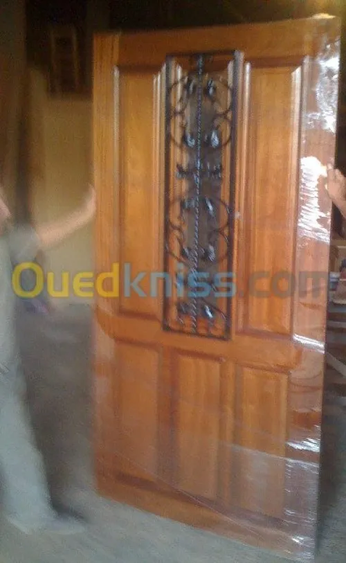 tous type portes et élements cuisine