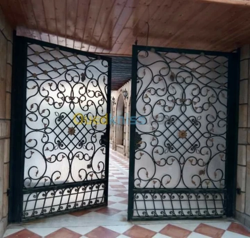 travaux de forgeron