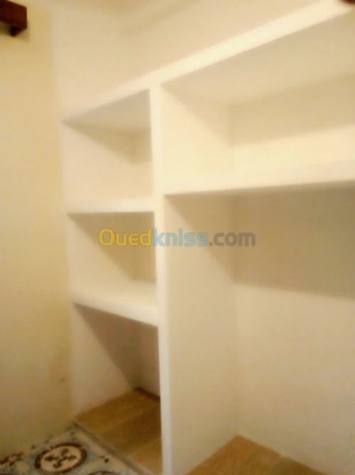 BA13/peinture/PVC