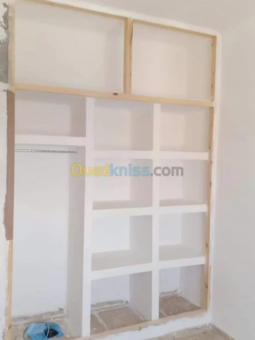 BA13/peinture/PVC