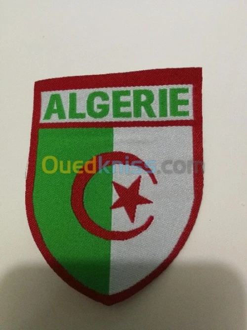 Tissages étiquettes et écussons