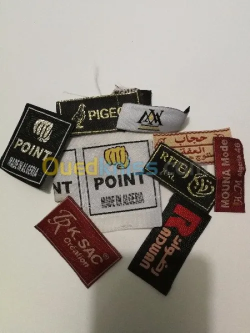 Tissages étiquettes et écussons