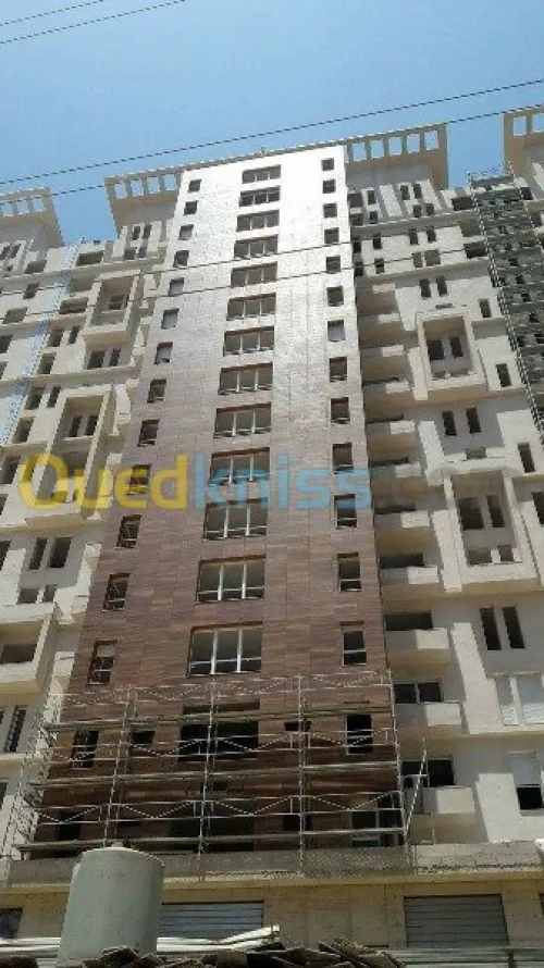 عرض خاص لتركيب وجهات المحلات و شركات ب