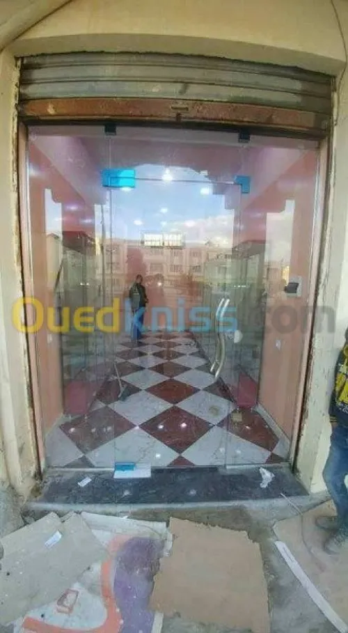 عرض خاص لتركيب وجهات المحلات و شركات ب