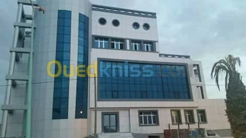 عرض خاص لتركيب وجهات المحلات و شركات ب
