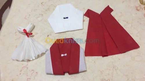 Pliage des serviettes dragées bougies 