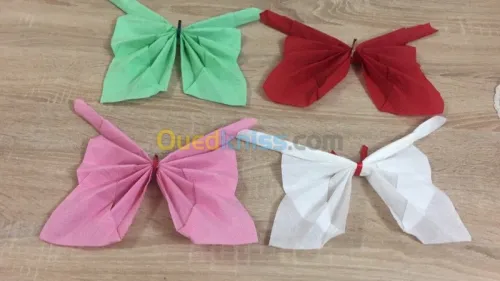 Pliage des serviettes dragées bougies 