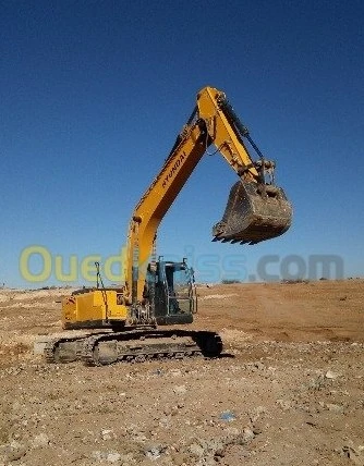 Location poclain hyundai 220 