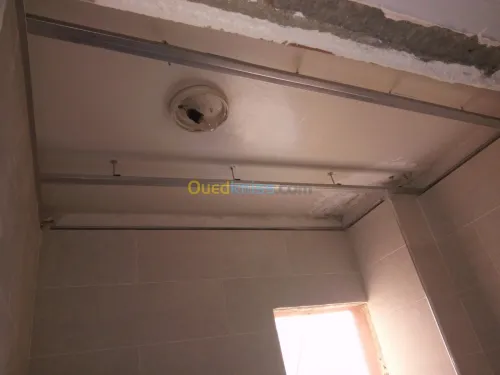 Faut plafond Pvc b13 et époxy 