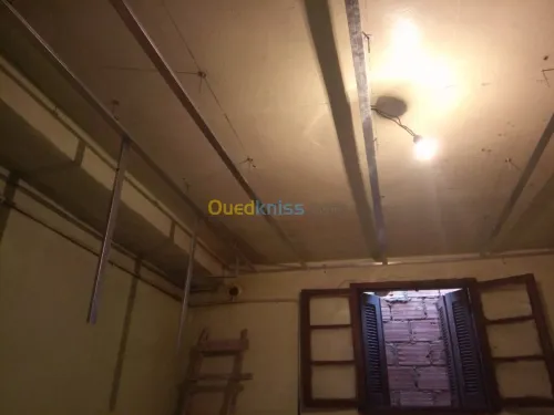 Faut plafond Pvc b13 et époxy 