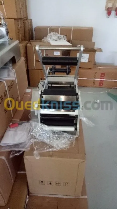 Étiqueteuse MT-50 Semi Automatique 