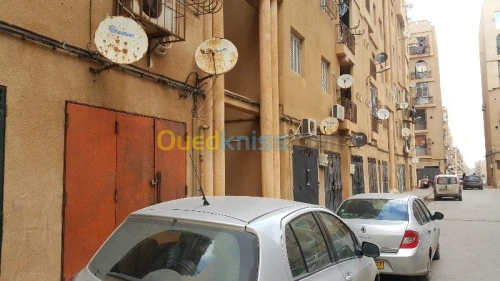 Vente Local Mostaganem Mezghrane