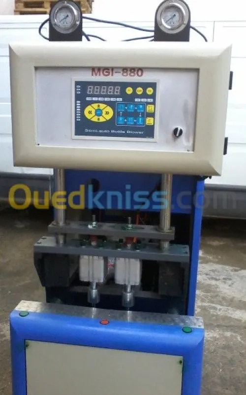 machine de soufflage semi-automatique 