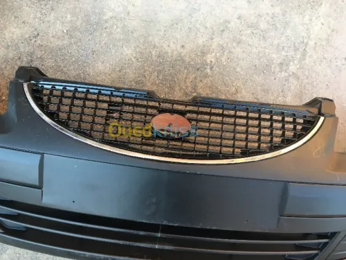 PARECHOC AVANT TATA INDICA 