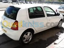 LOCATION DE VOITURES