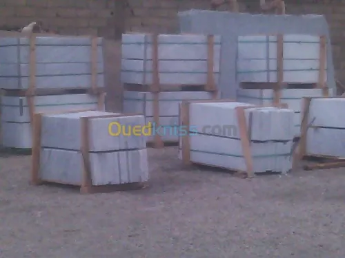 MARCHES ET CONTRES MARCHES EN MARBRE 