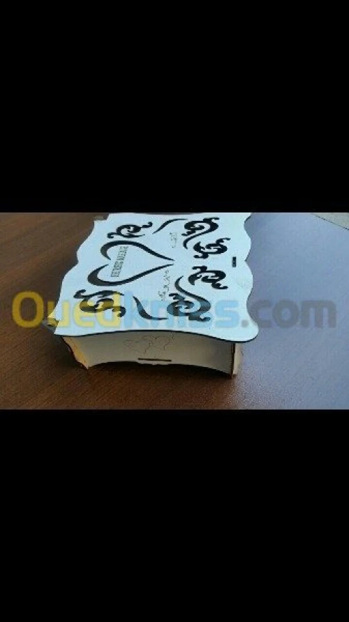 علب حلوى الأفراح 