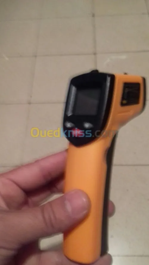 PH METRE - BALANCES - REFRACTOMETRES أدوات المخبر