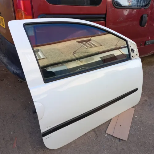 Porte à droite twingo 2013 fina sbigha blache