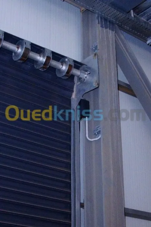 RIDEAU DE GARAGE / portail automatisé