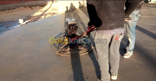  travaux du terrassement en béton