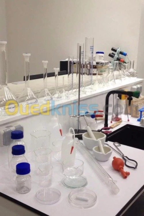 materiel didactique et laboratoire