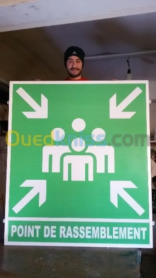 FABRICATION D'AFFICHAURS A LED PROGRAM