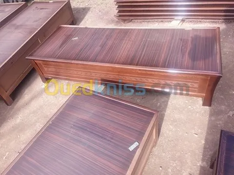 0555412716  canapes coffre