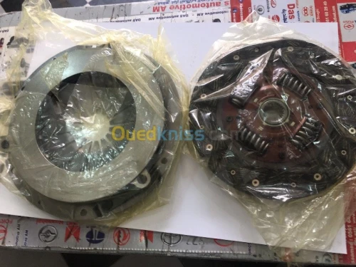 KIT EMBRAYAGE ISUZU D-MAX 2.5