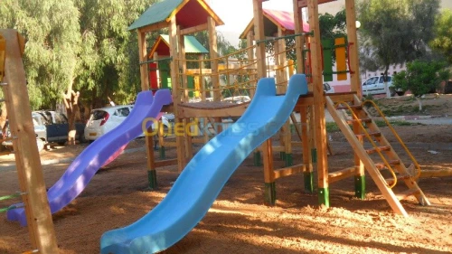 Fabrication des jeux et vente