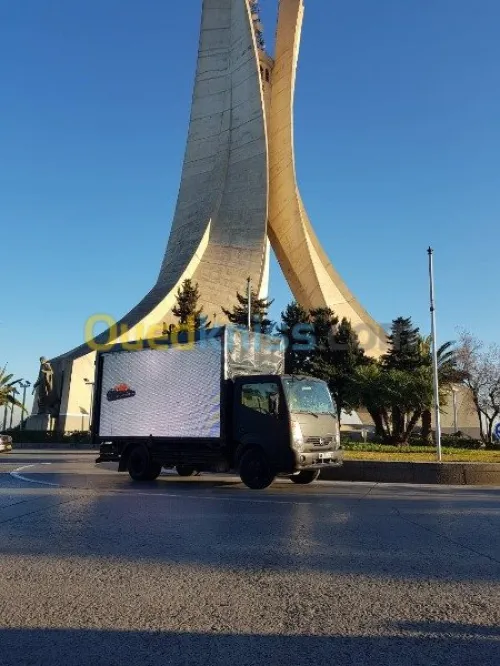 Location Camion publicitaire 