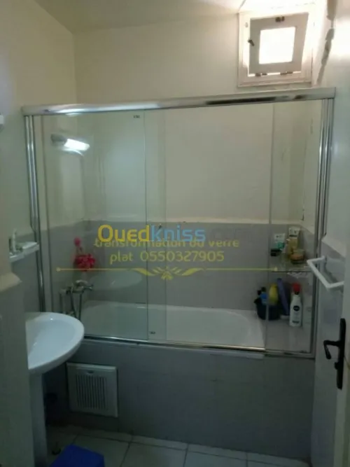 Cabine de douche 
