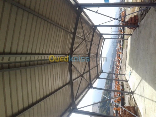 صنع وتركيب البناءات المعدنية