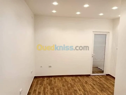 Peinture d'interieur/exterieure