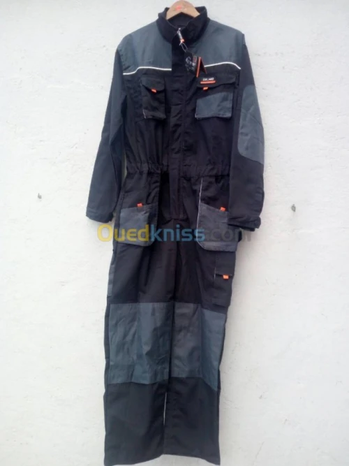 COMBINAISON DE TRAVAIL