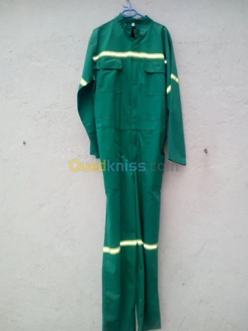 COMBINAISON DE TRAVAIL