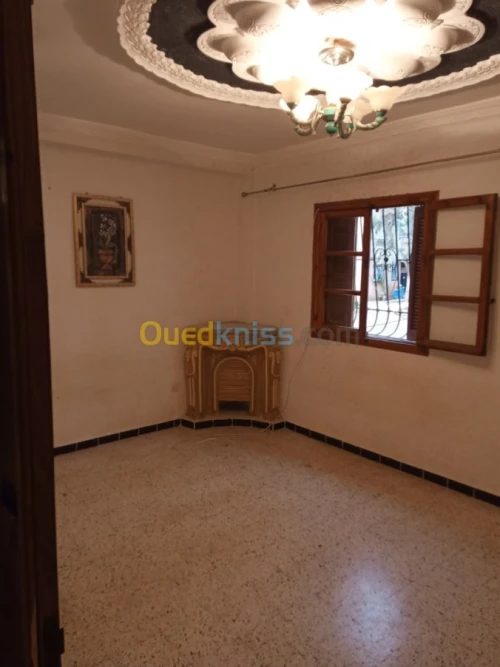 Location Appartement F3 Tipaza Khemisti