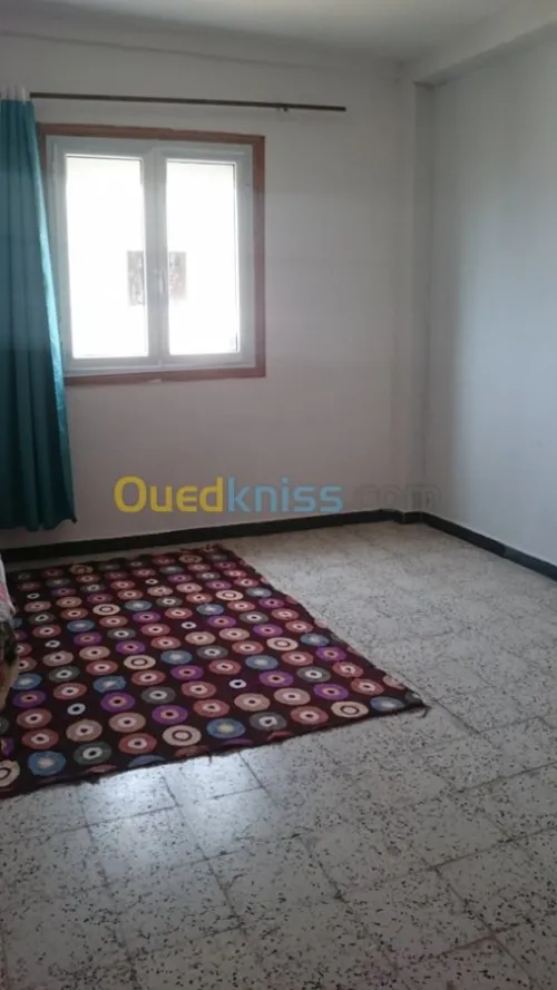 Location Appartement F4 Mostaganem Mostaganem
