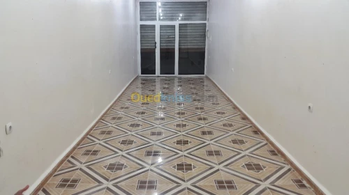 Vente Local Oum el bouaghi Ain mlila