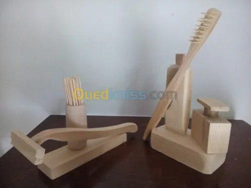 Bibelots en bois pour décoration  