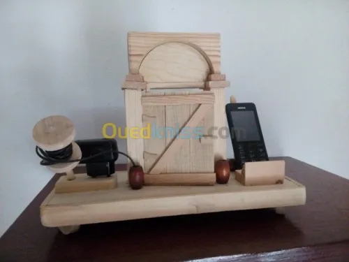 Bibelots en bois pour décoration  