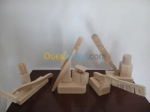 Bibelots en bois pour décoration  