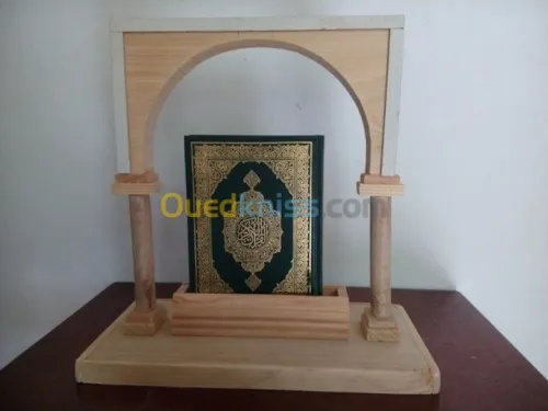Bibelots en bois pour décoration  